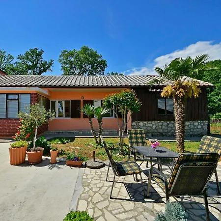 Franjo-2 By Interhome Ika